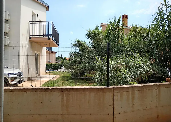 Duplex House White Private Pool Apartman Medulin