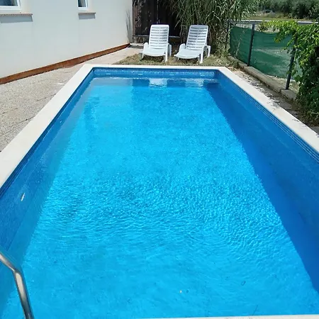Duplex House White Private Pool Apartment