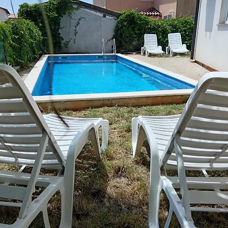 Duplex House White Private Pool *