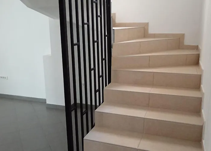 Duplex House White Private Pool *