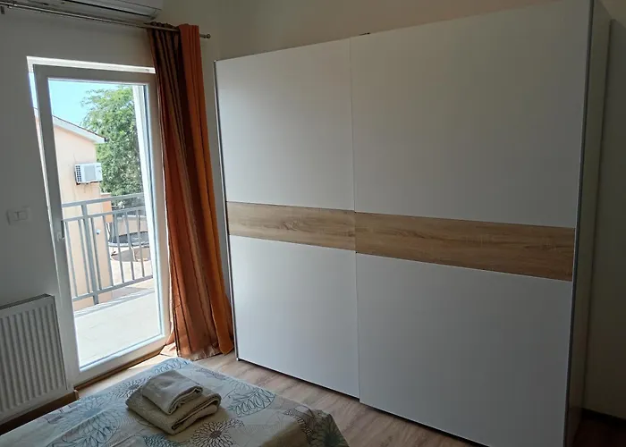 아파트 Duplex House White Private Pool