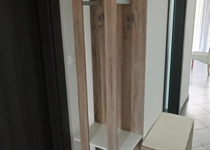 아파트 Duplex House White Private Pool 메덜린